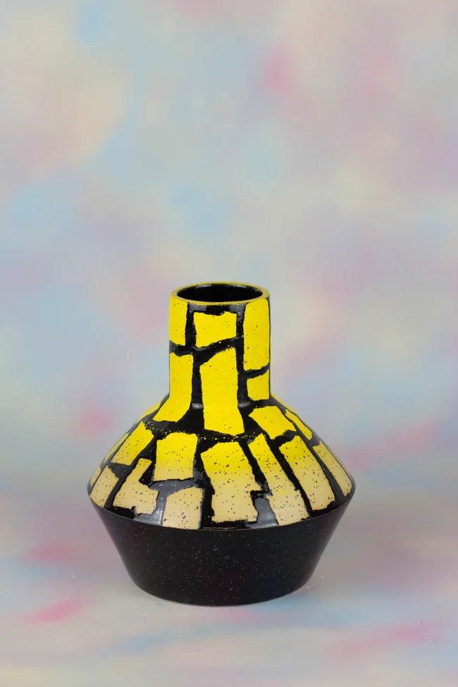 Bee Vase - MINX Factory