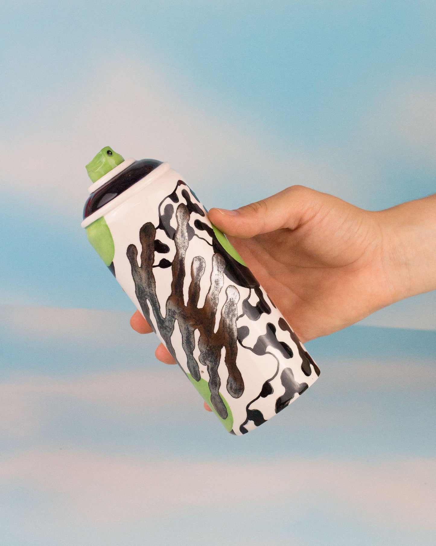 Borneo Shapes Spraycan - 420 Chillin Sessions - MINX Factory