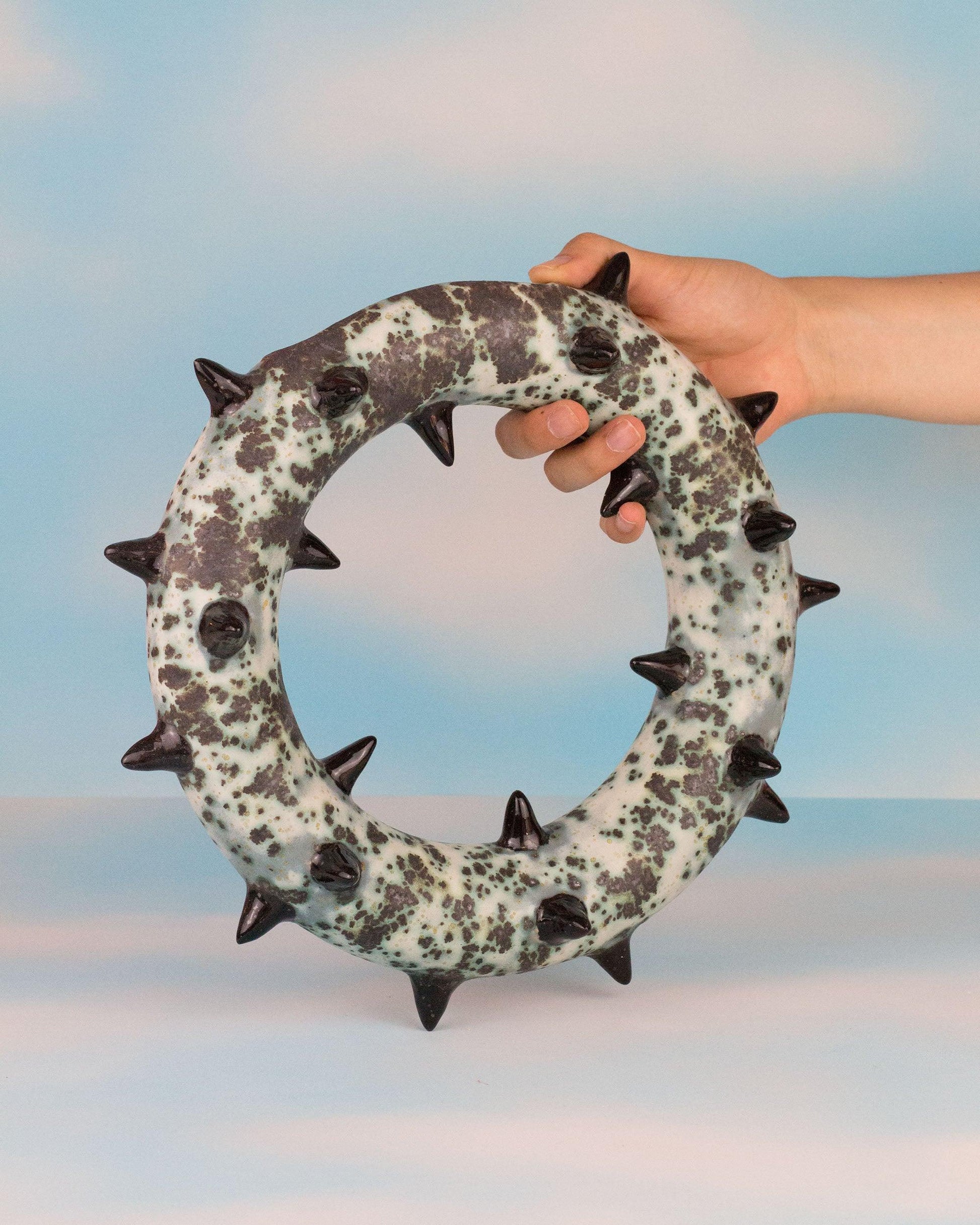 Spikes Wall Flower Vase - MINX Factory