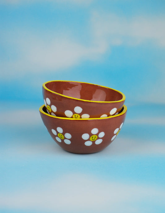 Terracota Daisy Smiley Bowl