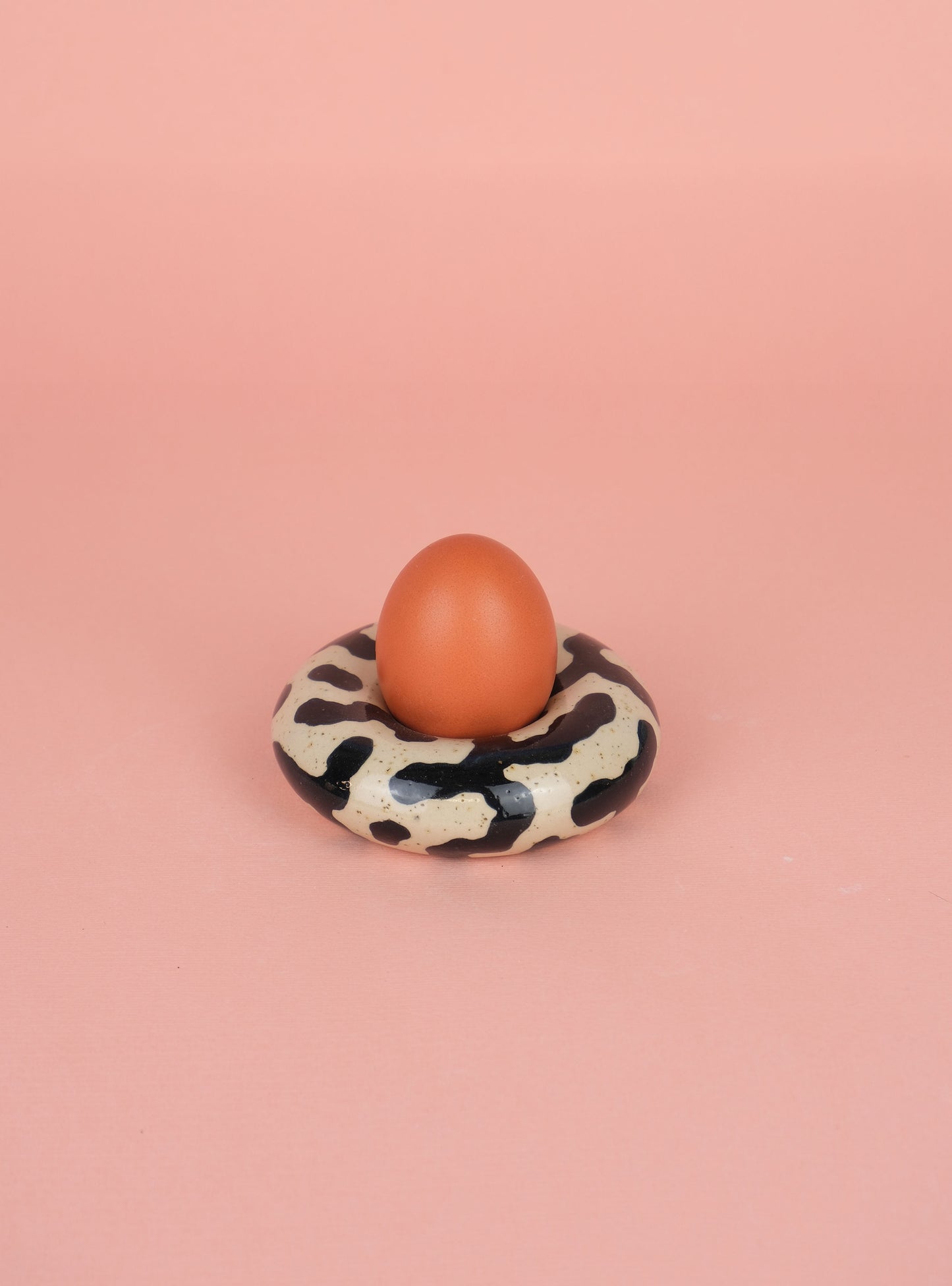 Memphis Donut Egg Cup