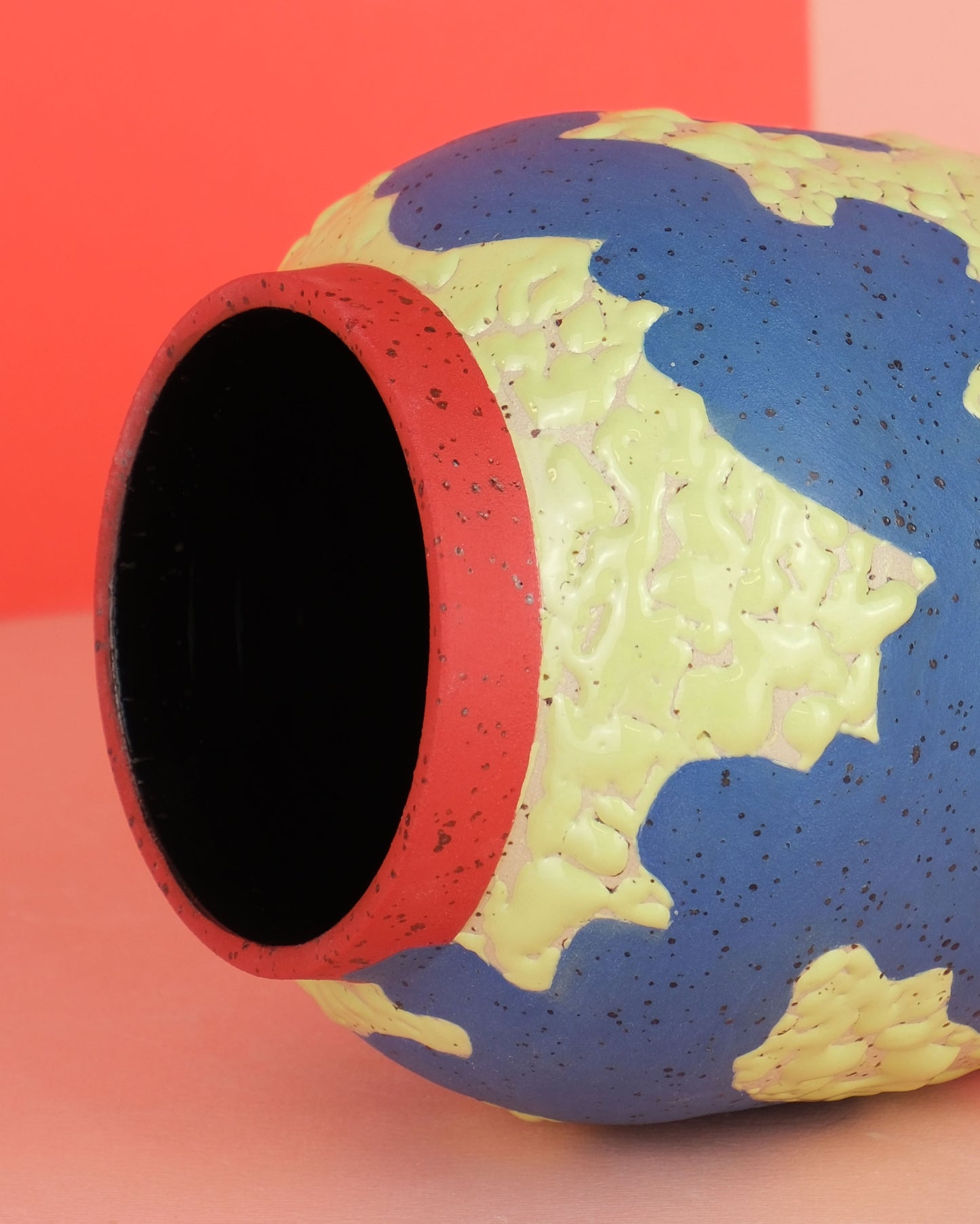 Echo Vase 5