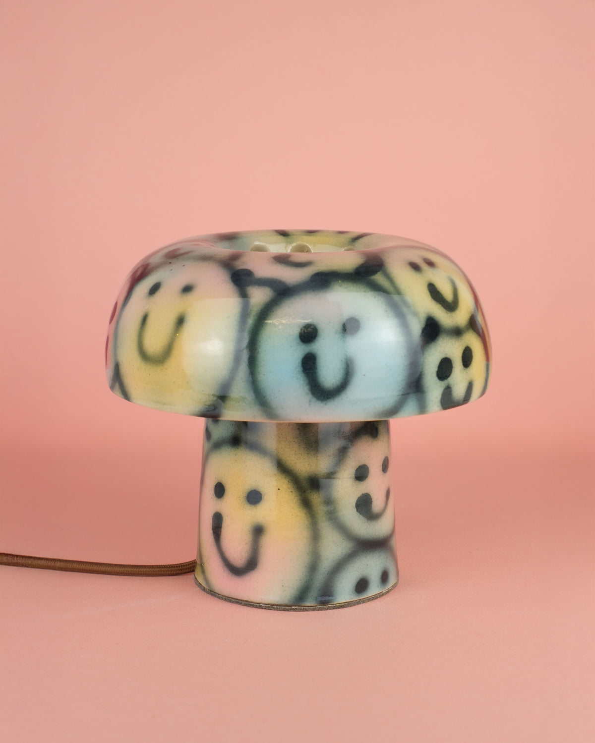 PRE_ORDER - Smiley Mushroom Lamp